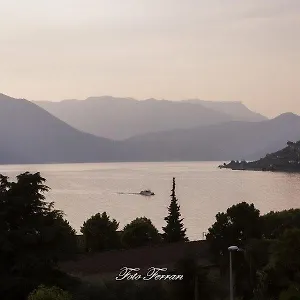  Ferienhaus Casa Vacanze Gli Ulivi Del Lago Italien