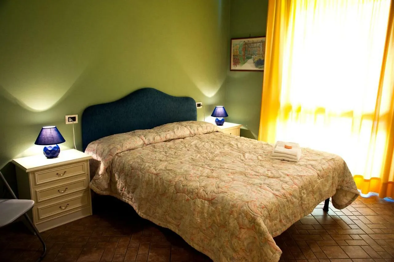 Residence Tourist Lucca Country house